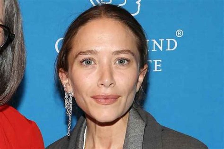 Mary-Kate Olsen Has a Totally Different Job Now, 10 Years After She Quit Acting