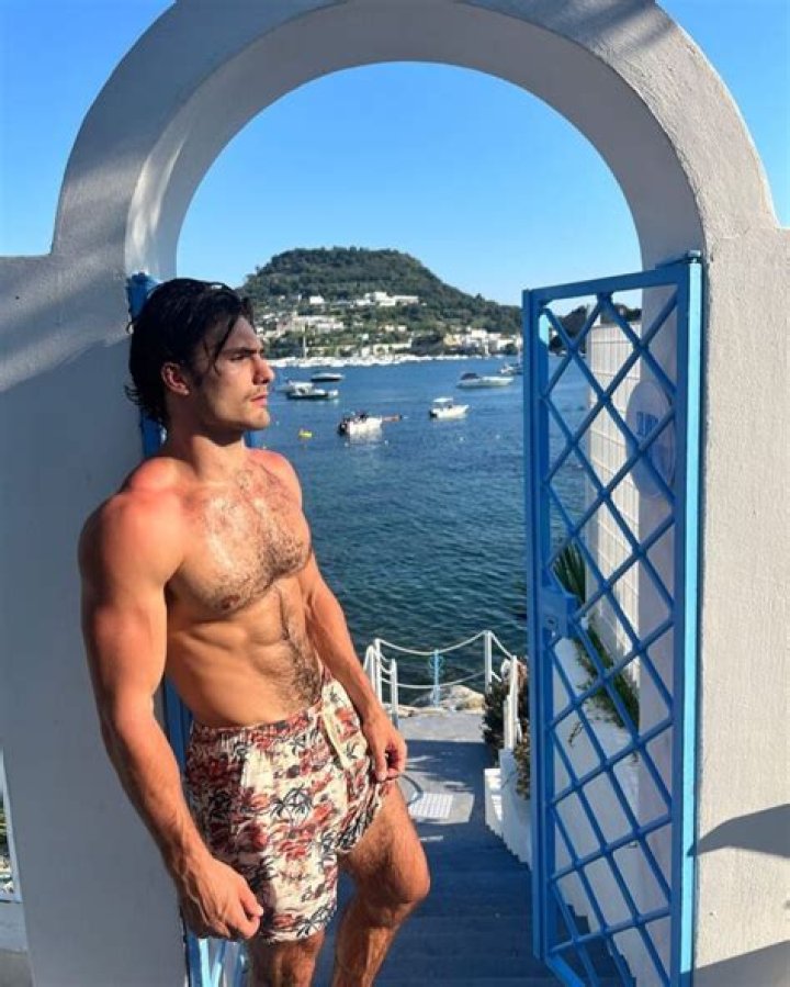 Santiago Alarcón Height, Weight, Net Worth, Age, Birthday, Wikipedia, Who, Instagram, Biography