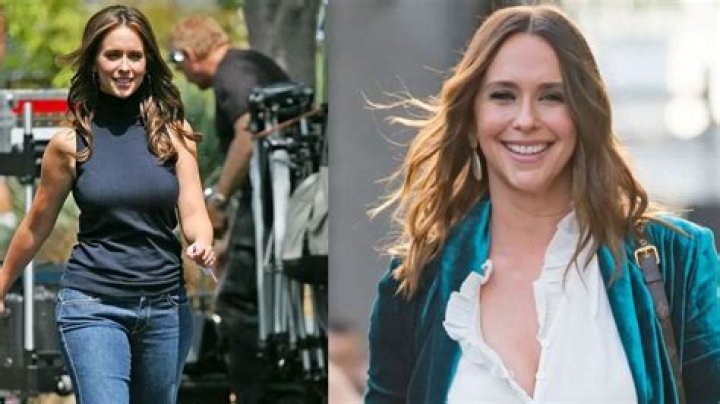 Weight Gain Made Jennifer Love Hewitt Face Criticism!
